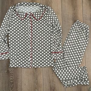 Pajamas from etsy size listed as XL fits like M-L